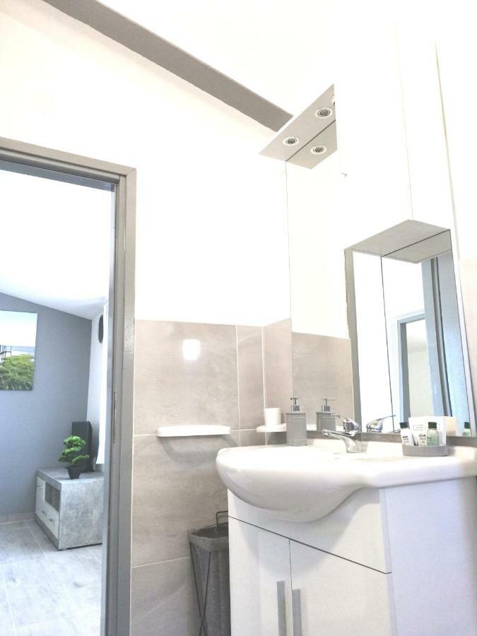 Apartments Regi מדולין מראה חיצוני תמונה