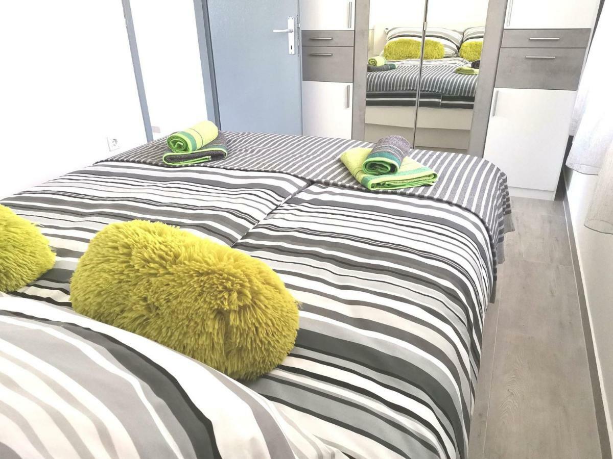Apartments Regi מדולין מראה חיצוני תמונה